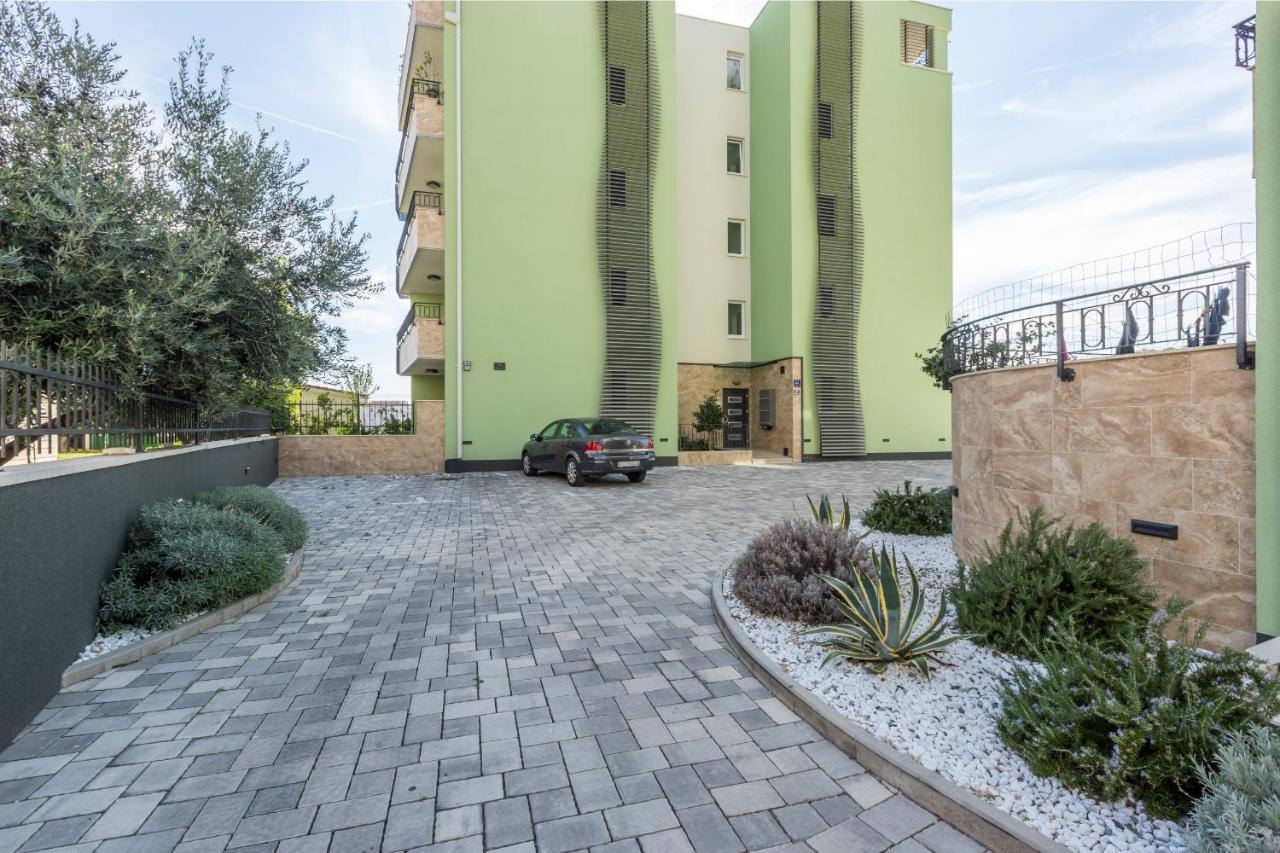 Apartman Lukiana*** Split Exterior foto